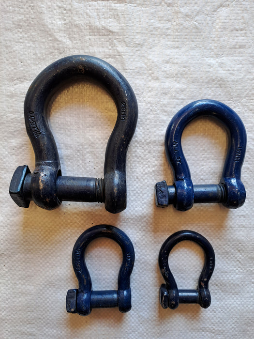 Blue Bow Shackle